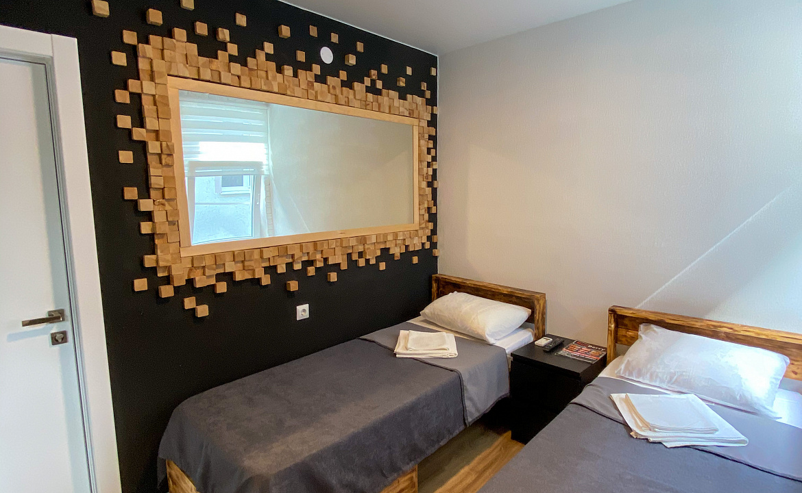 Двухместная комната на вторгом этаже 4. Гостевой дом GreenWall. Анапа