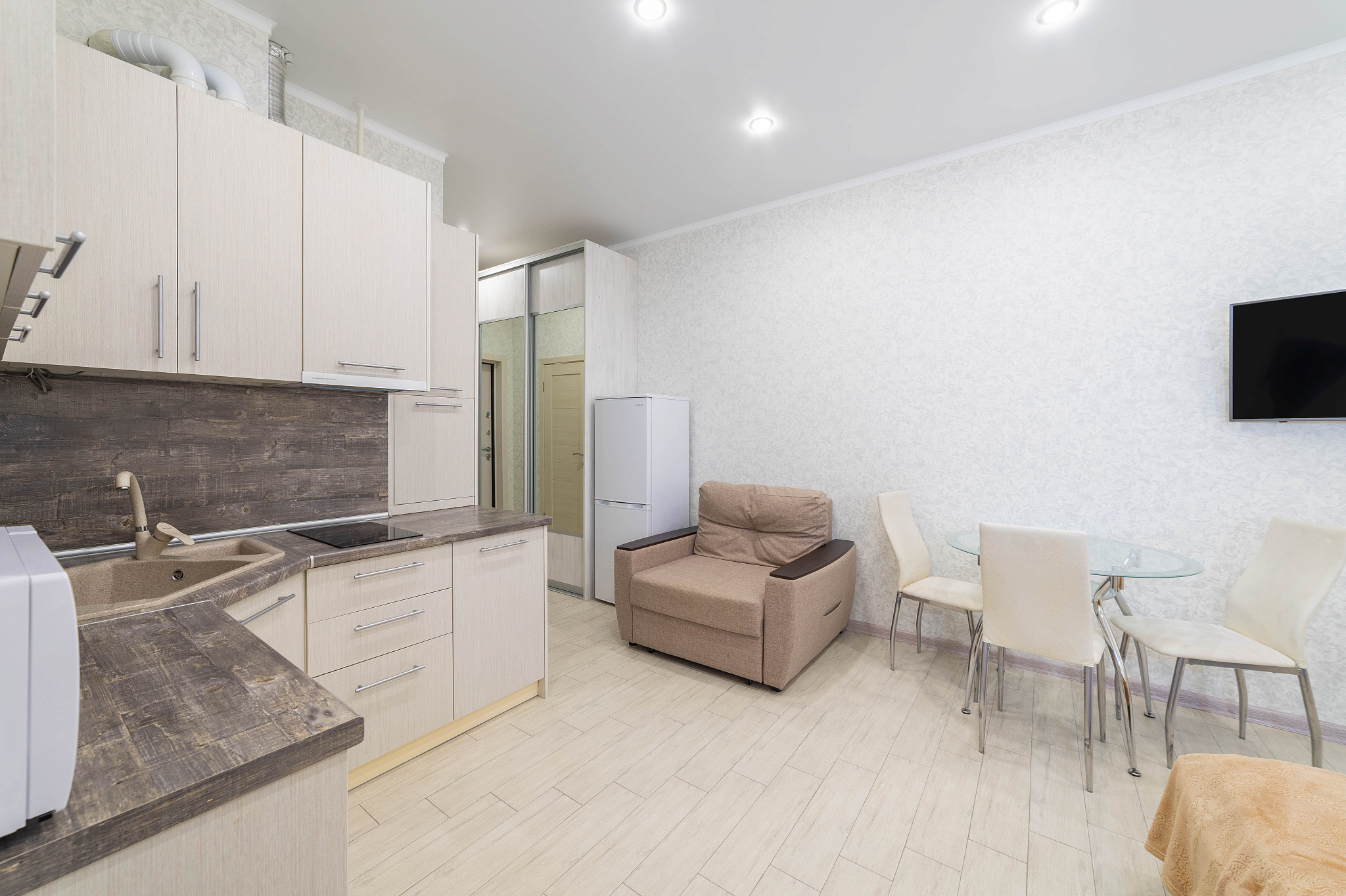 . Апартаменты Deluxe в Эсто-Садок 16. Красная Поляна . Апартаменты Deluxe в Эсто-Садок 16. Красная Поляна