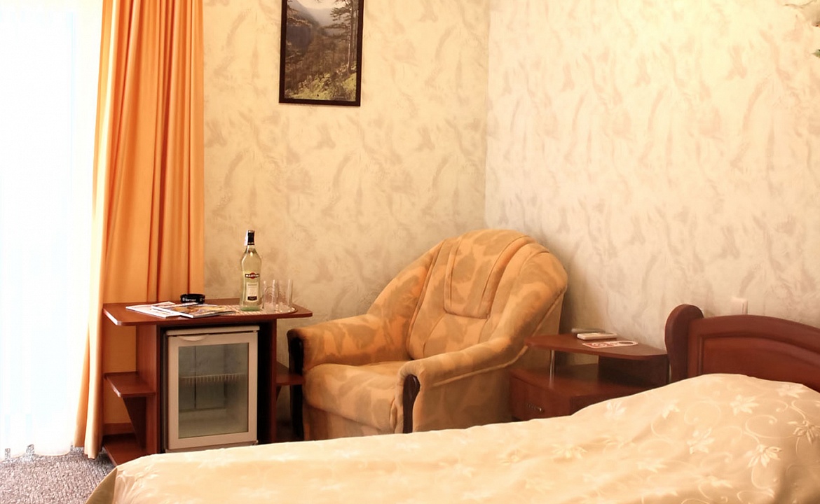 Стандарт. Отель Majestic. Партенит