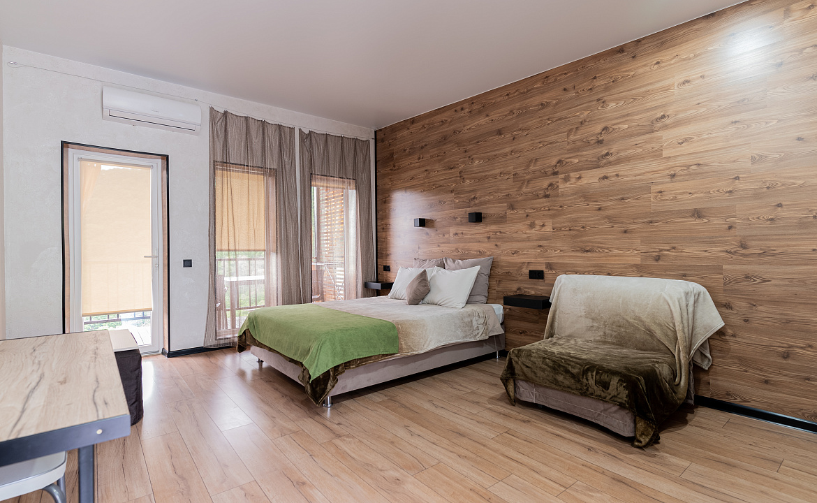 Номер категории «Комфорт» №3. Abrau Family. Абрау-Дюрсо