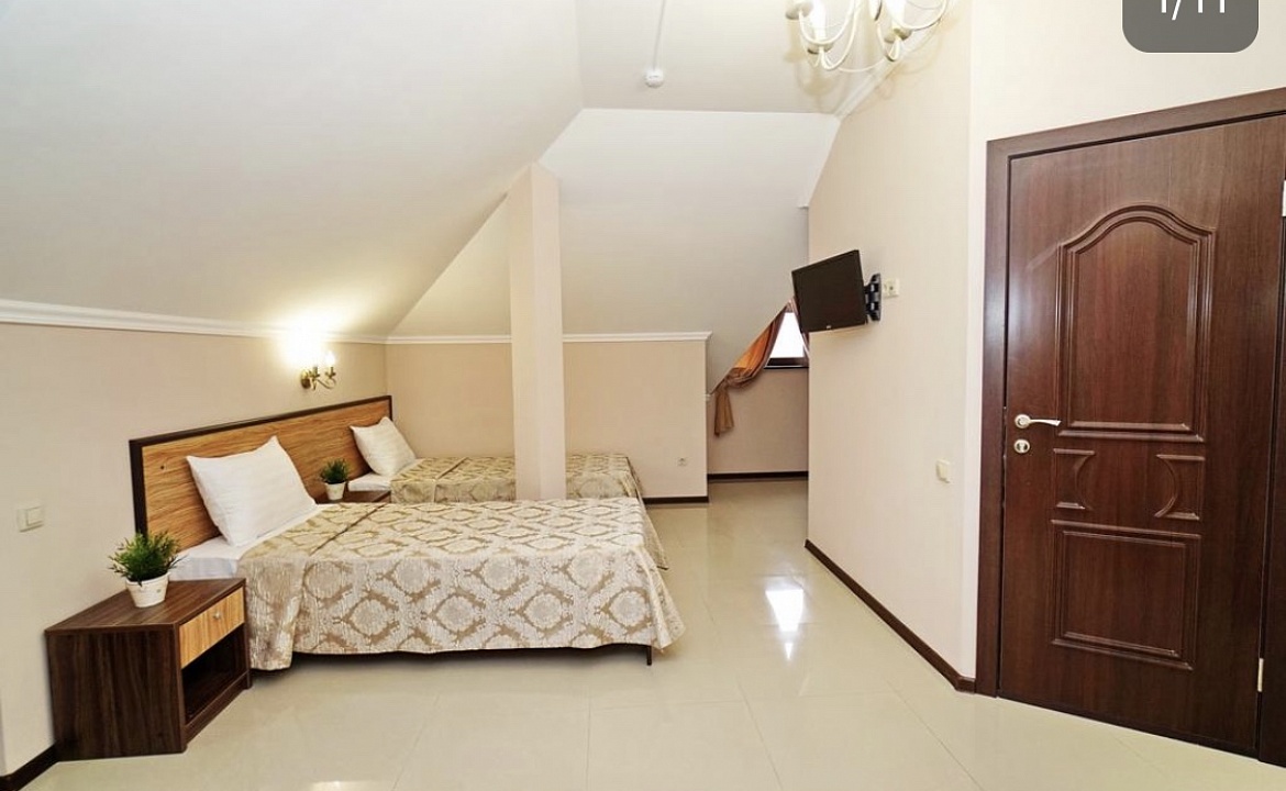 Стандарт без балкона (5й этаж). Гостевой дом "Адмирал". Ольгинка