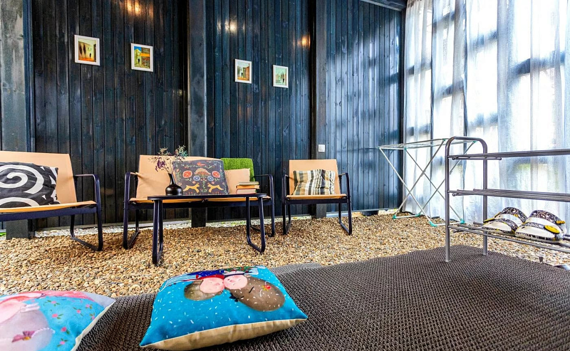 Половина дома (трехкомнатный люкс). Половина дома (трехкомнатный люкс) "У Жоровны". Геленджик Половина дома (трехкомнатный люкс). Половина дома (трехкомнатный люкс) "У Жоровны". Геленджик