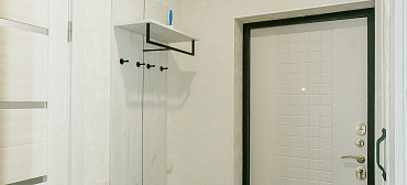 Квартира в многоквартирном доме Стильный апартамент на первой береговой с видом на море