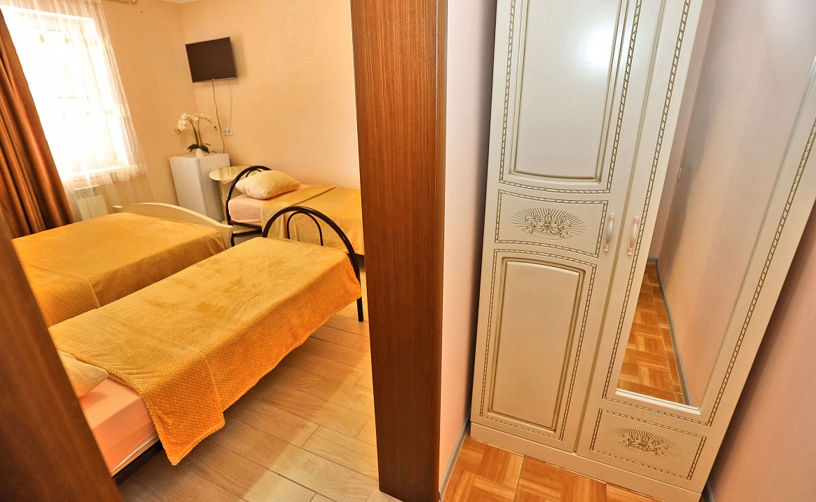 4х местный стандартный номер. Гостевой дом Надежда - Витязево. Витязево 4х местный стандартный номер. Гостевой дом Надежда - Витязево. Витязево