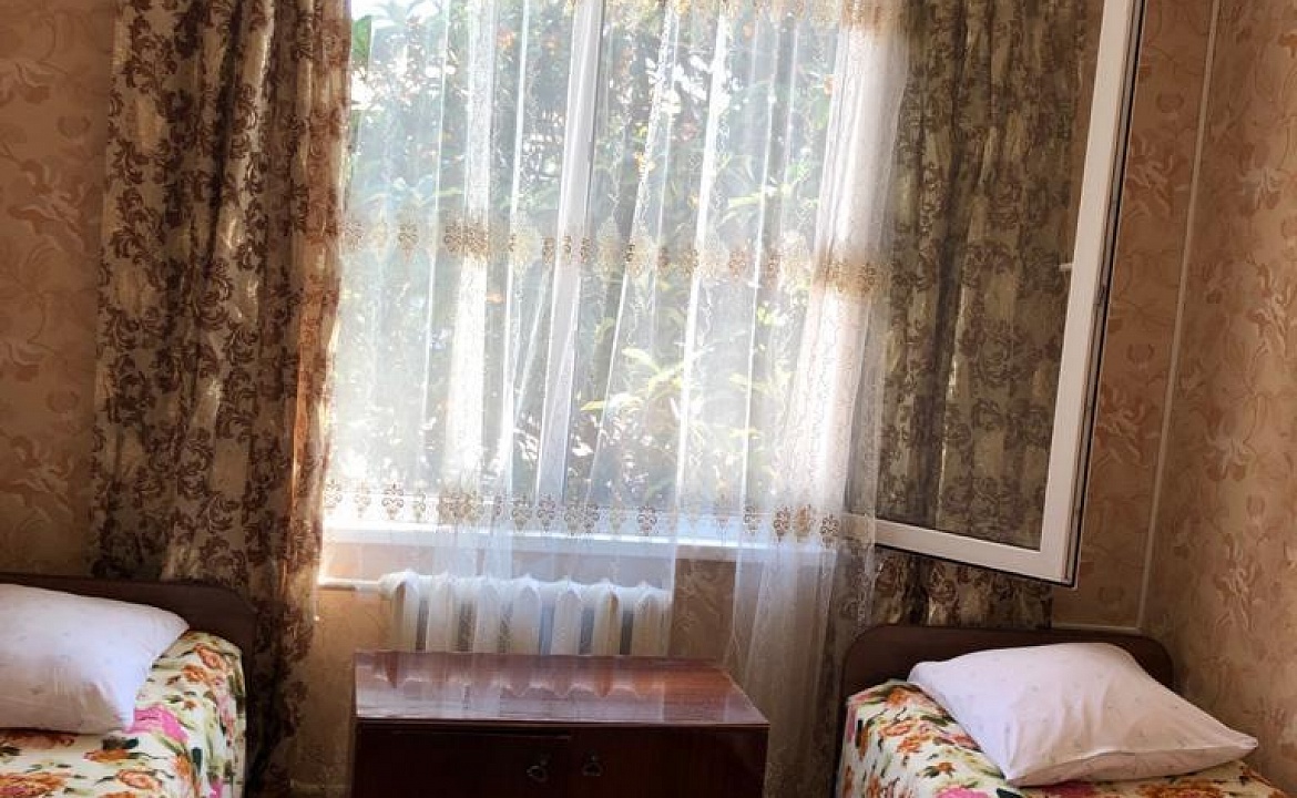 Бюджетный 3-х местный. Частный сектор Жильё в Абхазии. Цандрипш