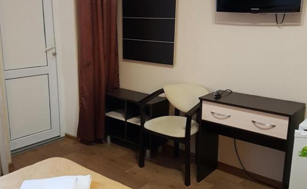 4-х местный номер. Гостевой дом "Симона". Витязево