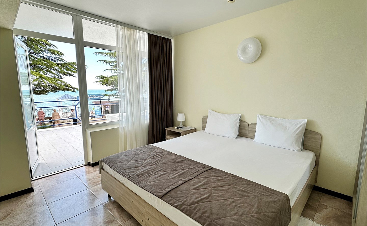 Стандартный номер - 1 этаж. Курортный отель COOCOOROOZA. Сочи