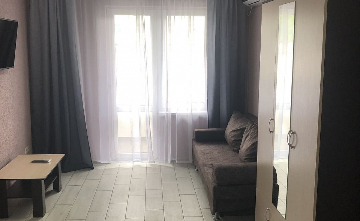 Квартира . Квартира в многоквартирном доме Морская 3 А. Ольгинка