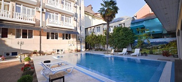 Гостиница "Катран"