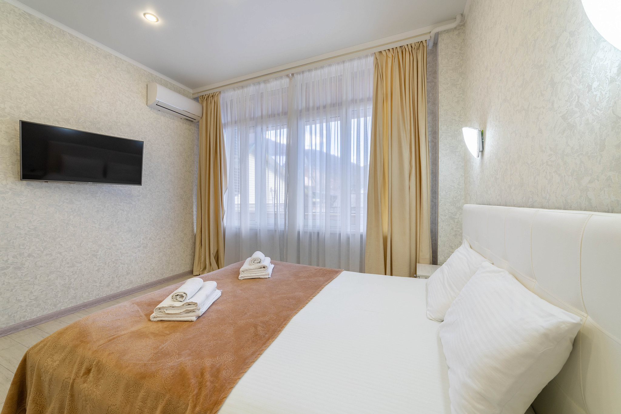 . Апартаменты Deluxe в Эсто-Садок 16. Красная Поляна . Апартаменты Deluxe в Эсто-Садок 16. Красная Поляна