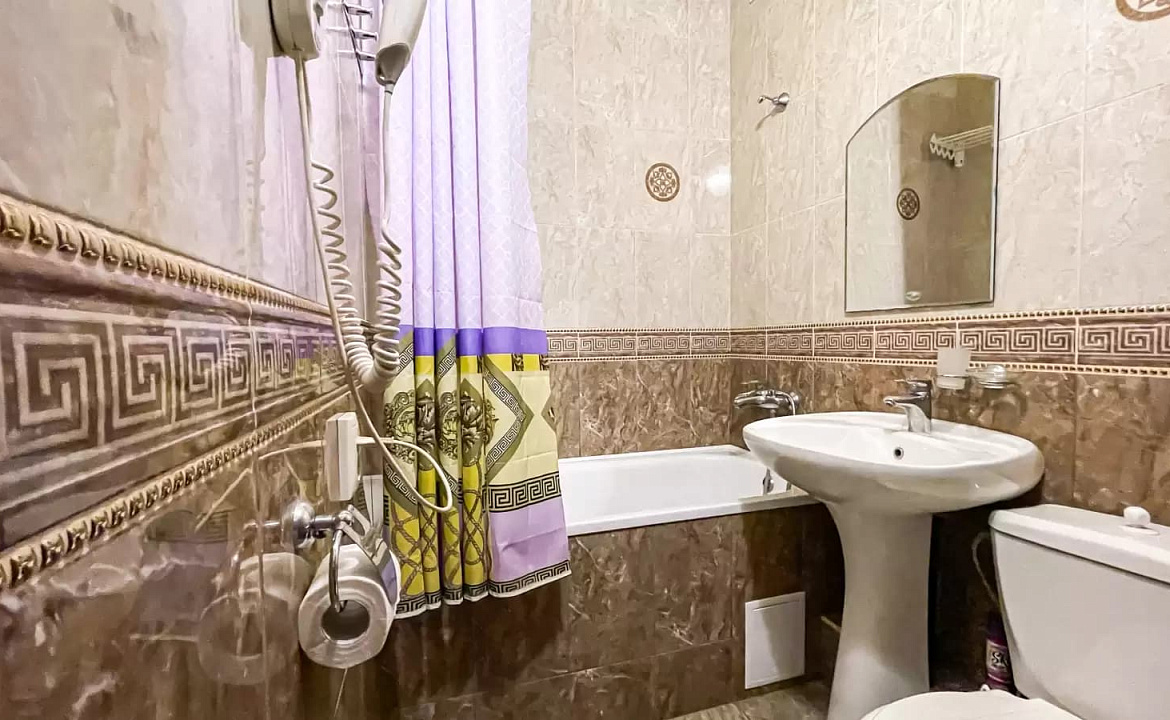 2-х комнатный 5-и местный полулюкс. Мини-отель "Ардо". Анапа