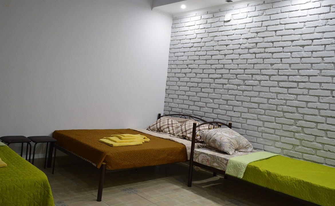 4-местные номера. Отель "Villa-Bora". Керчь