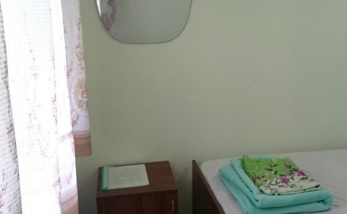 Номер 2-Х,3-х,4-х местные. Частный сектор Приморская 2 в Пицунде. Пицунда