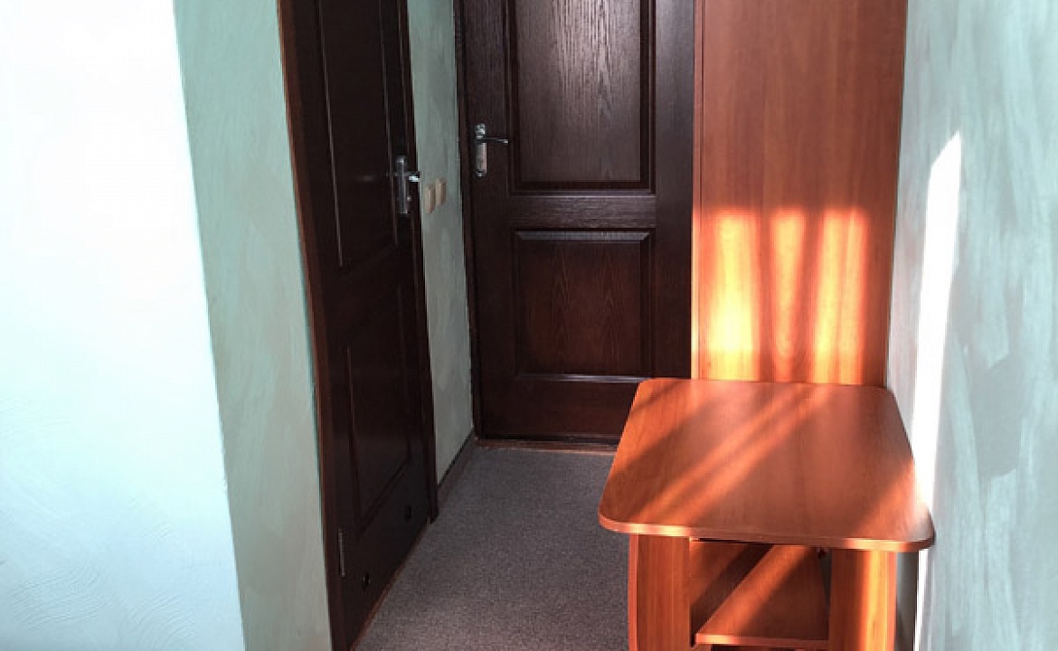 1-комнатный 2-местный номер с кондиционером. Гостиница «Рояль». Симферополь