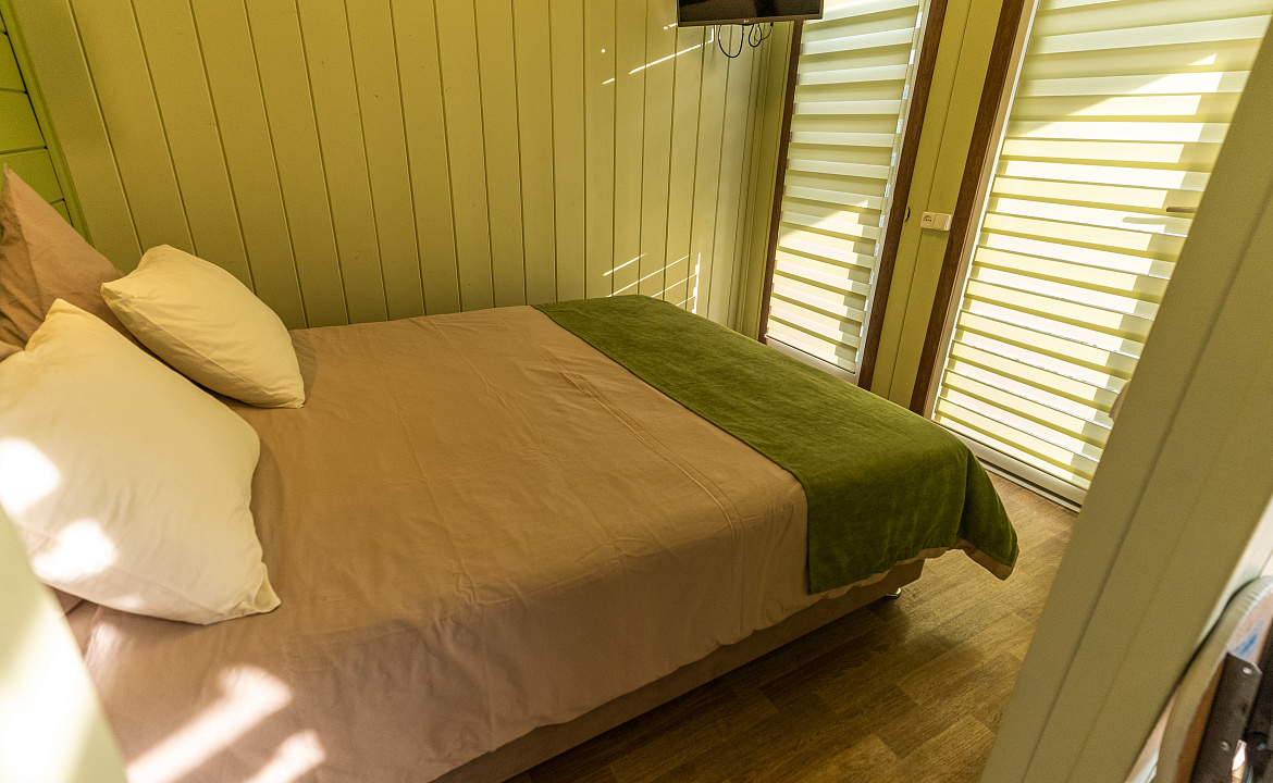 Номер категории «Комфорт» №8. Abrau Family. Абрау-Дюрсо