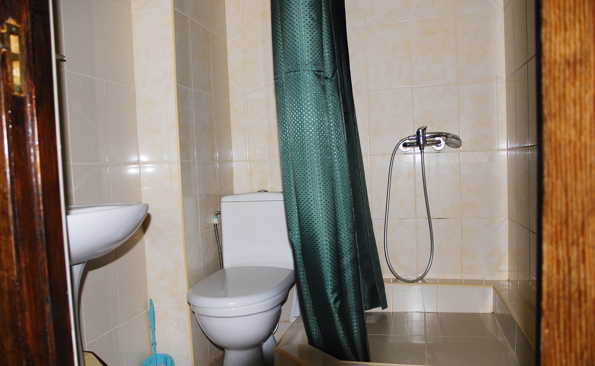 3х местный. Гостиница "Олимп" . Береговое