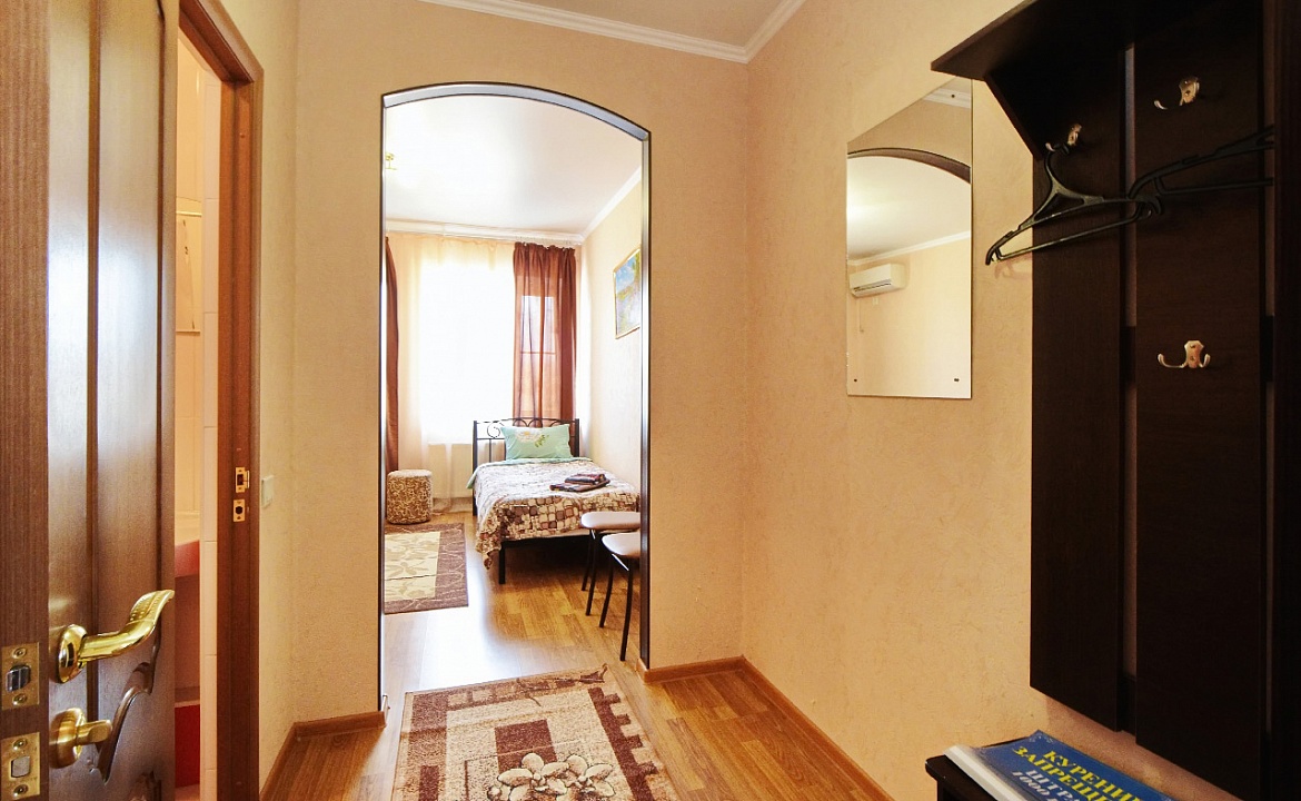 «Стандарт» - корпус B  №2, 3, 4, 6, 7, 8, 9. Гостевой дом "Александровский". Темрюк