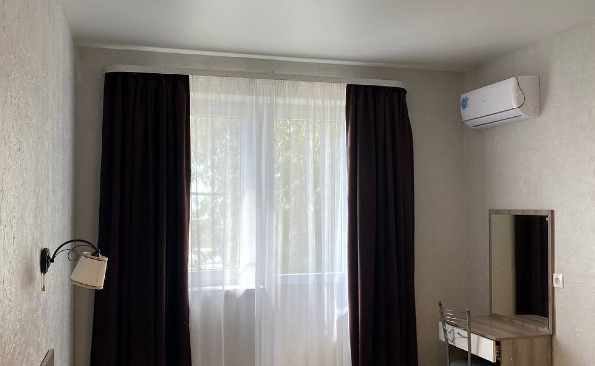 Квартира двухкомнатная корпус 10. Пансионат "ЮгРа". Благовещенская