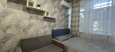 Квартира в многоквартирном доме Апартамент с терасой на первой береговой