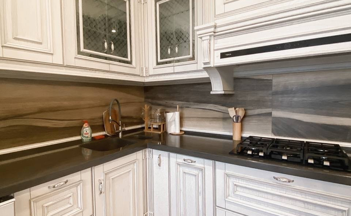 Шале 200 м. Жилье посуточно "СЧАСТЬЕ В ГОРАХ". Красная Поляна