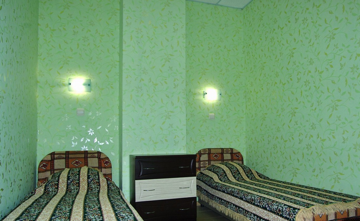 Двухместный 