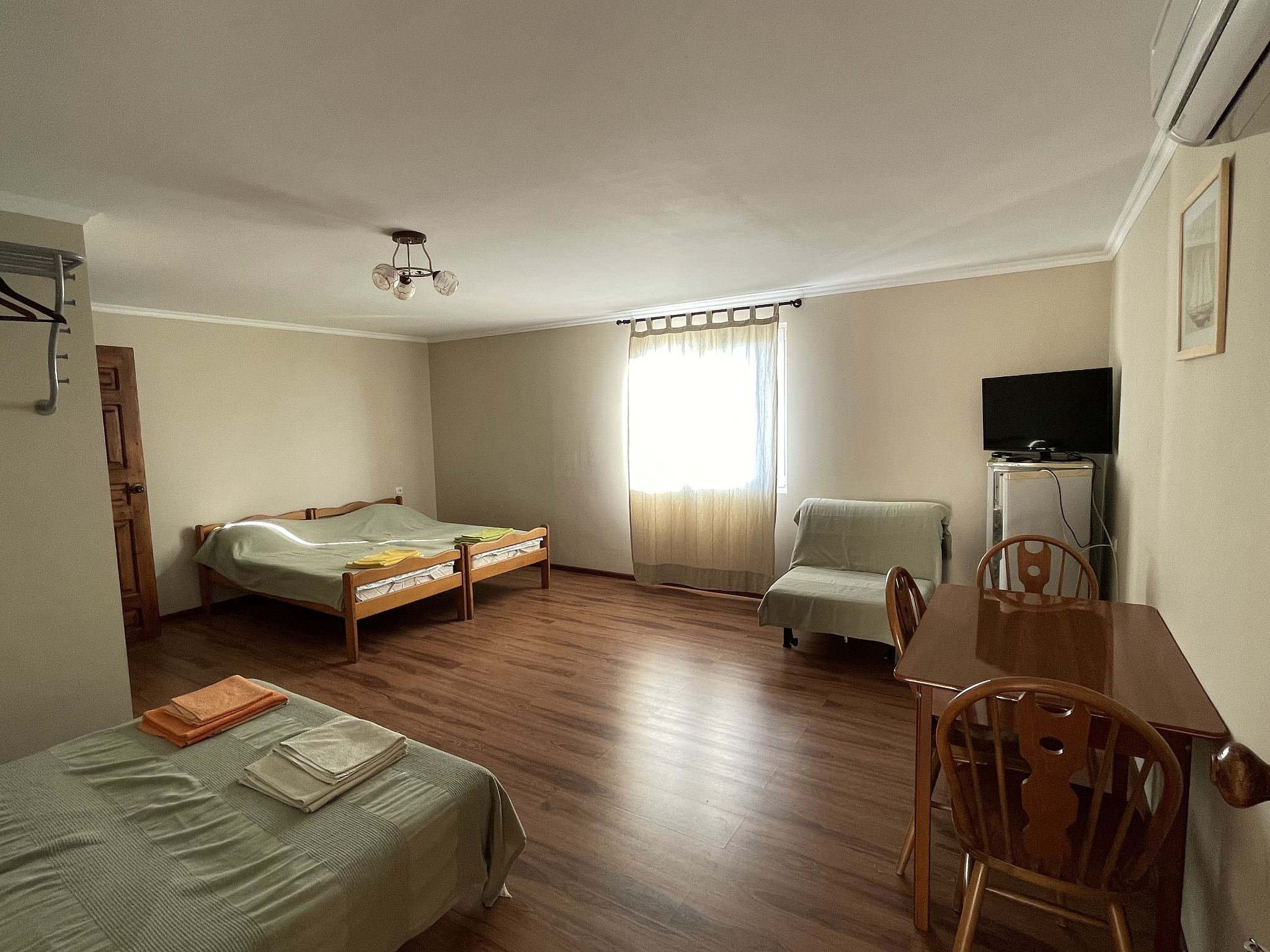 . "Сосновый рай". Лазаревское