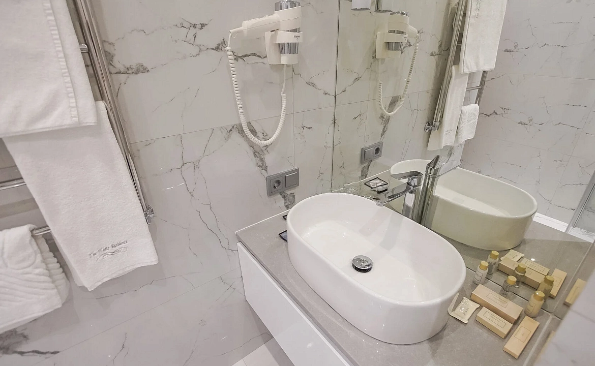 СТУДИЯ. Гостиница "The White Residence". Сочи