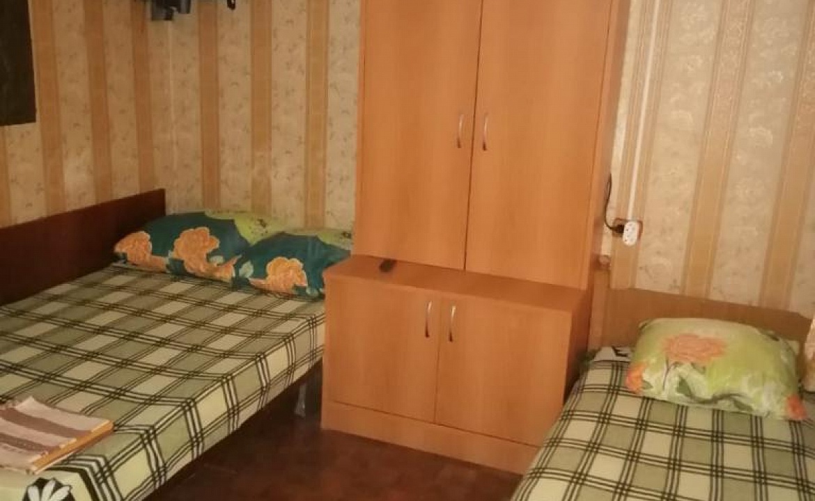 4х-местный на 1 этаже. База отдыха ПЛАТАН. Голубицкая