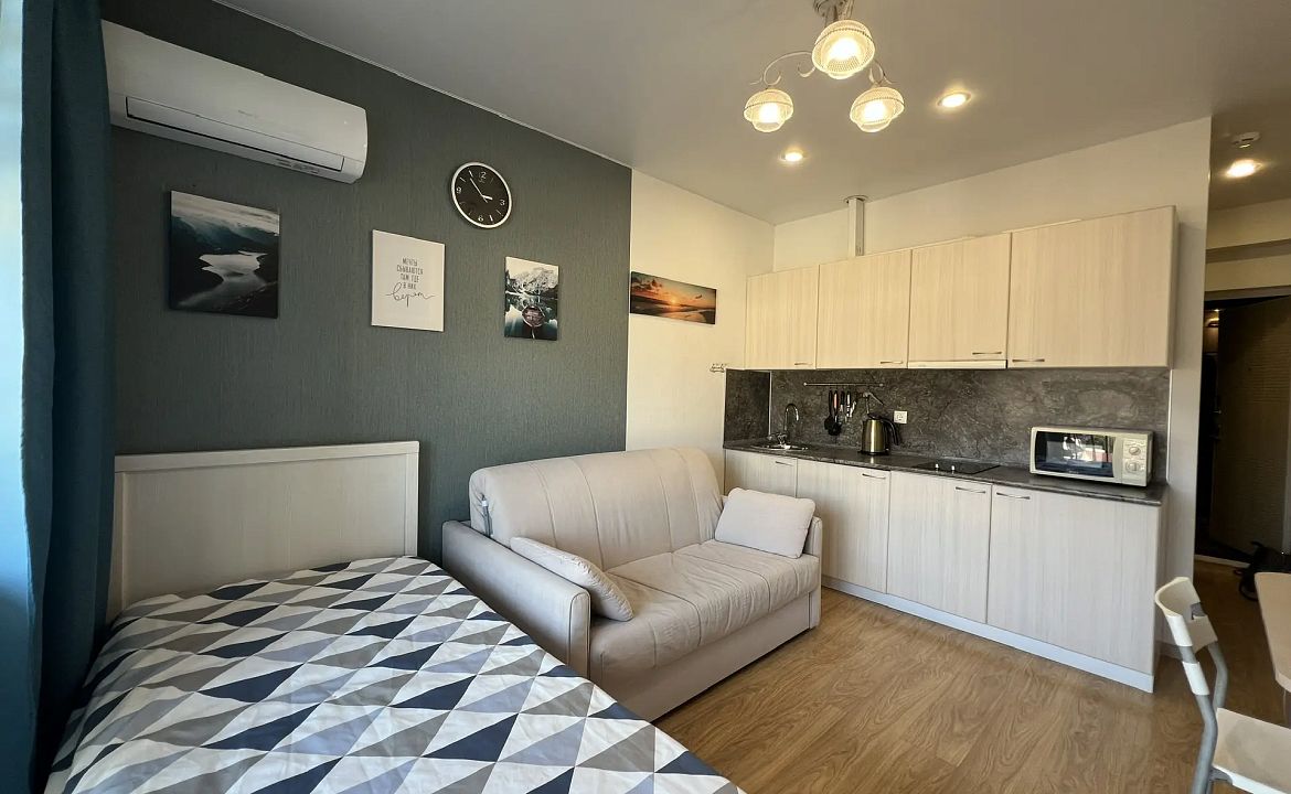 Студия у моря с видом на горы 219к2. Светлая квартира с террасой и морем. Дагомыс