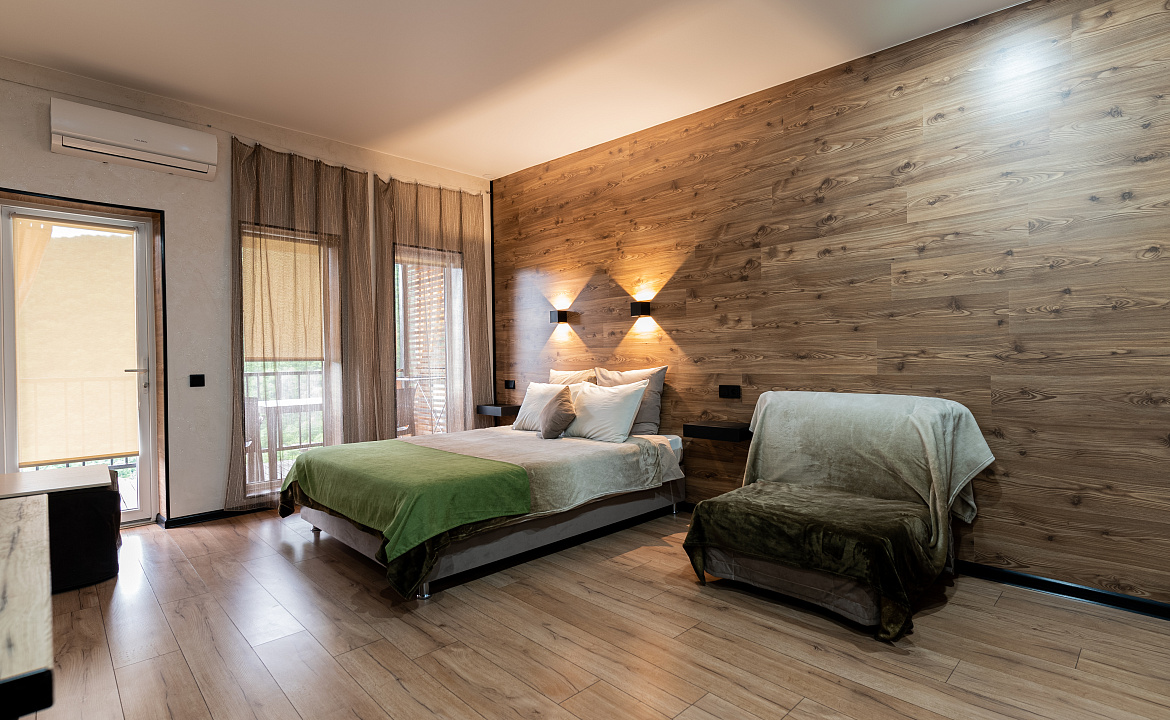 Номер категории «Комфорт» №3. Abrau Family. Абрау-Дюрсо