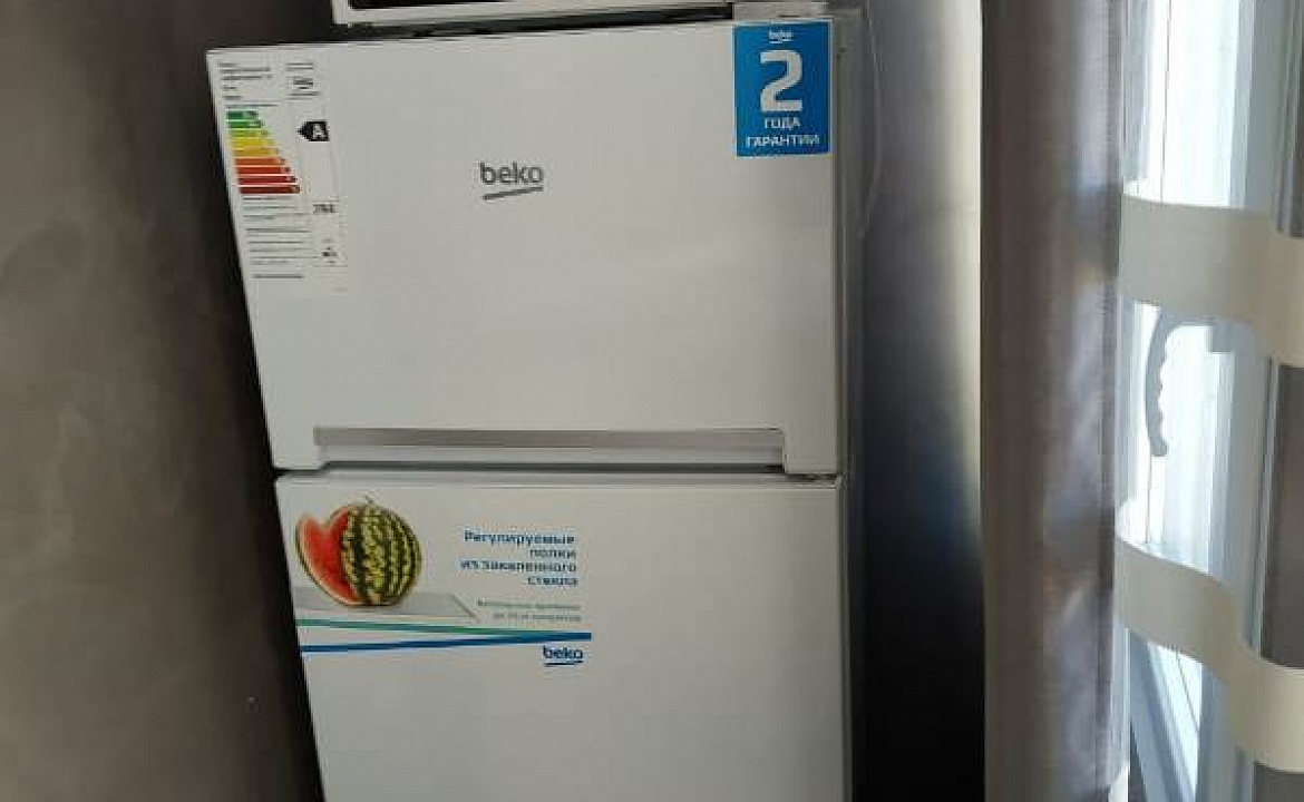 Апартаменты (1-комнатная квартира - студия). Квартира в многоквартирном доме "Апартаменты у моря". Севастополь