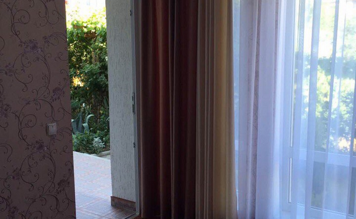 4-x местный номер. Вилла Bellavista. Орджоникидзе