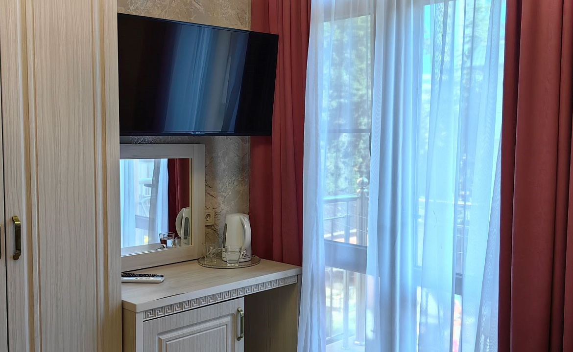 Стандарт двухместный. Гостевой дом «ГРИФ». Адлер