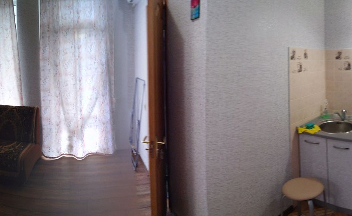 Трехместный номер-студия 