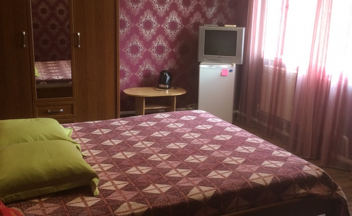 Полулюкс. Гостевой дом Эльпида. Коктебель Полулюкс. Гостевой дом Эльпида. Коктебель