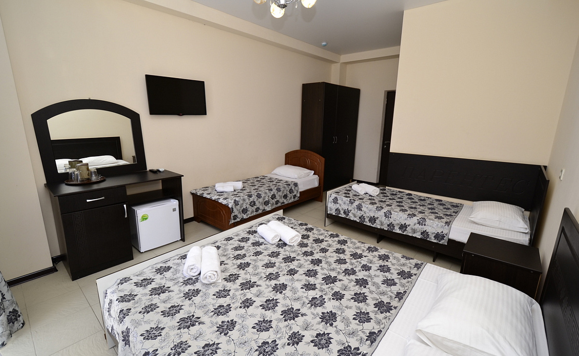 Стандарт (4-х местный). Курортный отель Парентес. Витязево