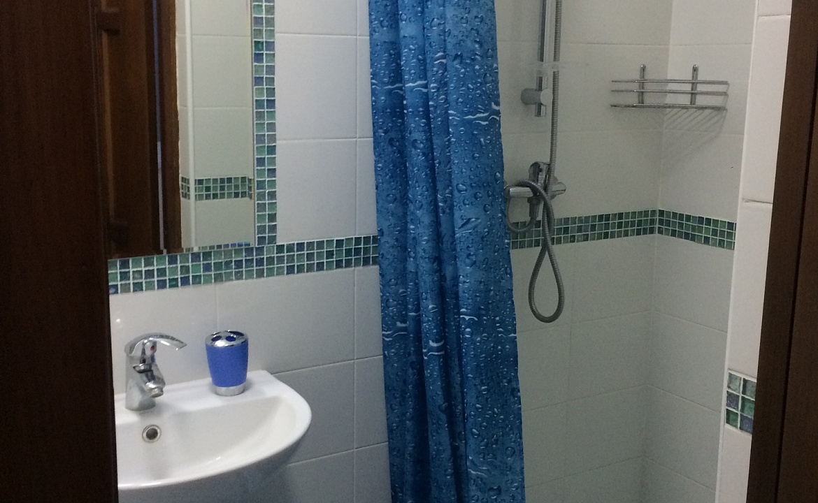 Семейный с кухней . Гостевой дом «Пчела». Ейск