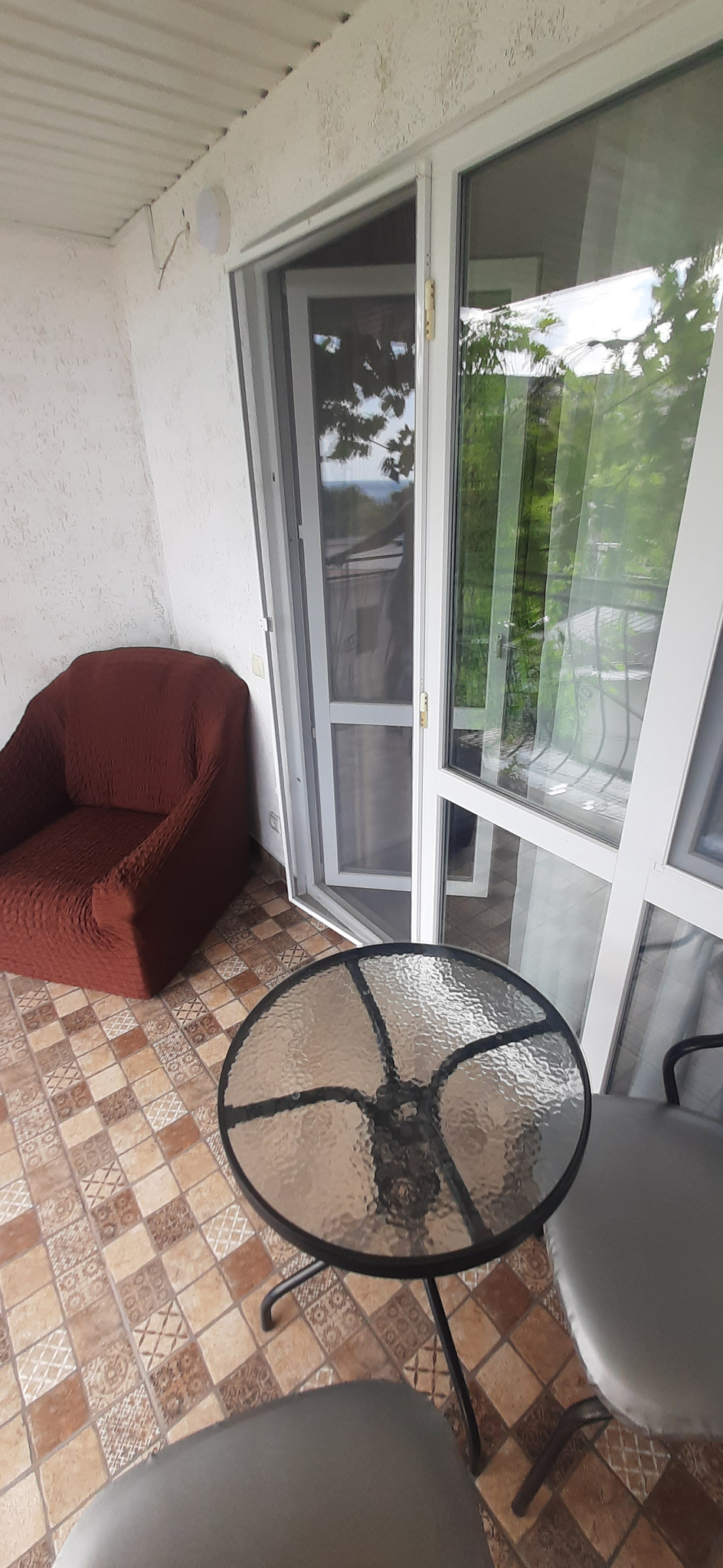 . Частный сектор Номер  для двоих. Алушта