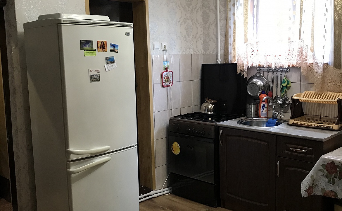 Апартаменты . Гостевой дом Алмаз . Ейск