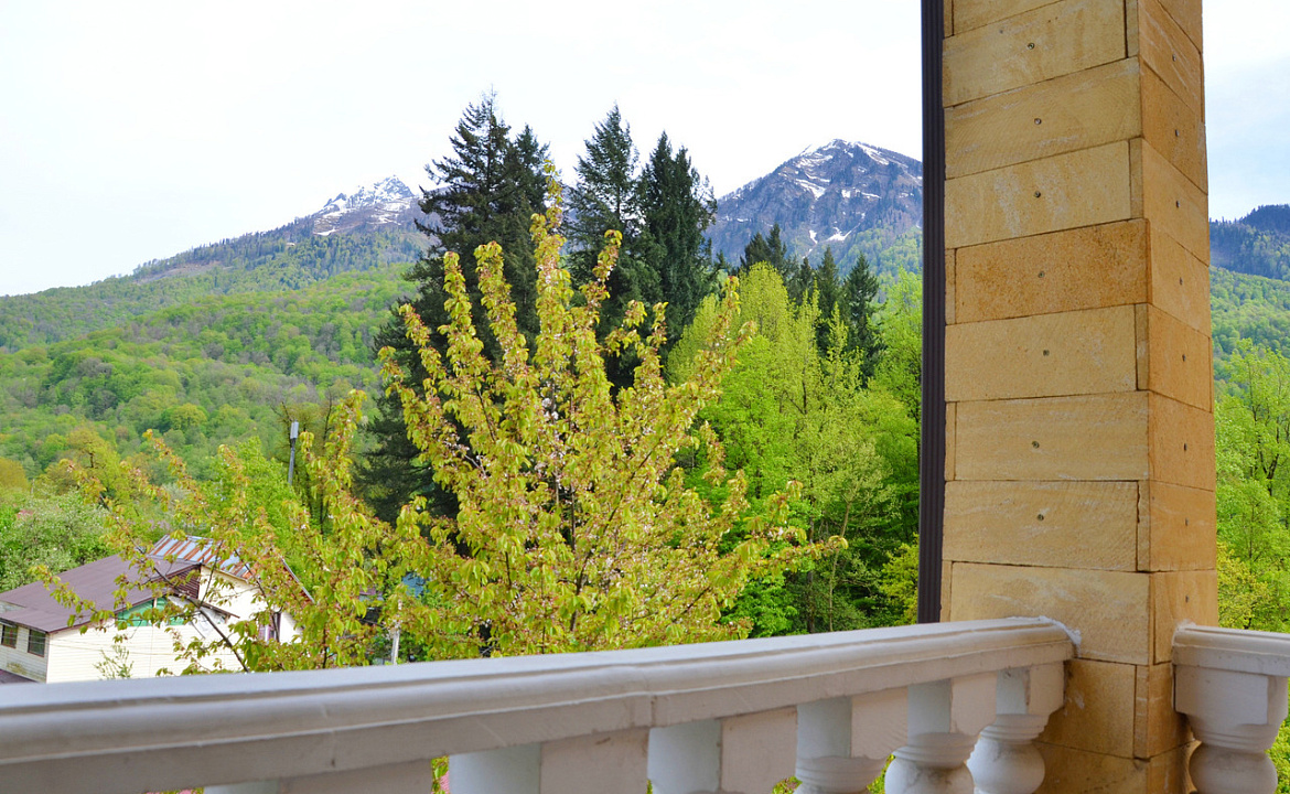 Комфорт с балконом. Отель «РП Утомленные Солнцем». Красная Поляна