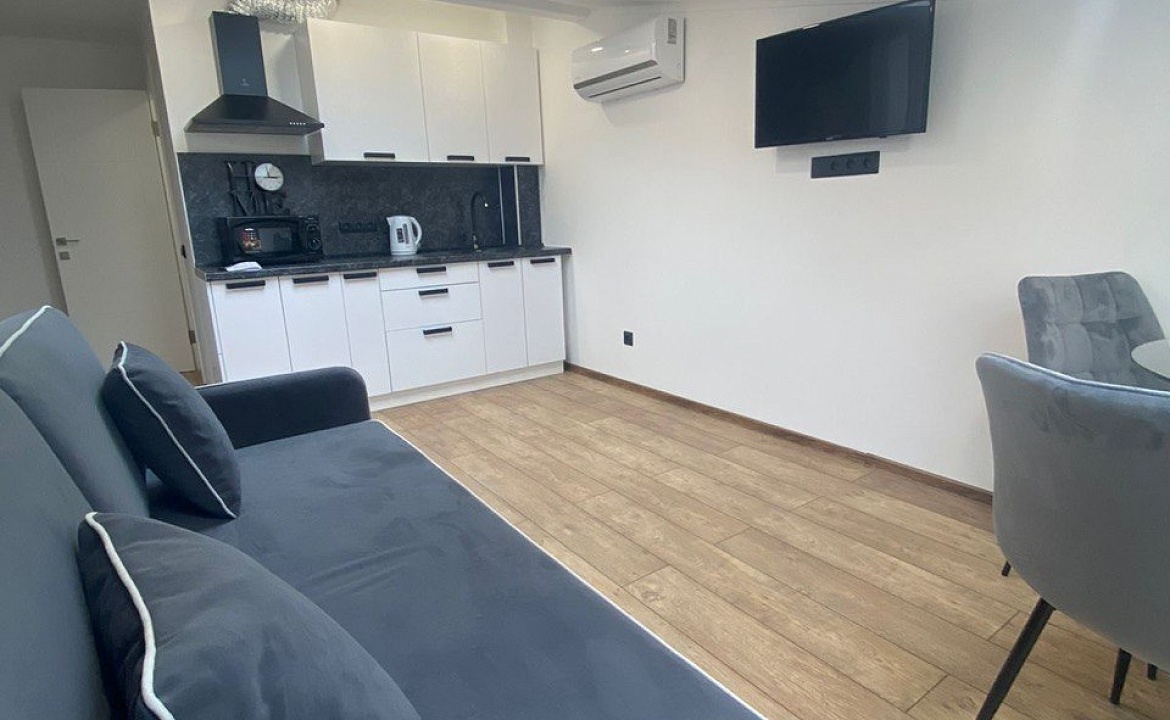 Квартира под ключ. Квартира в многоквартирном доме Апартаменты Цветочная. Адлер