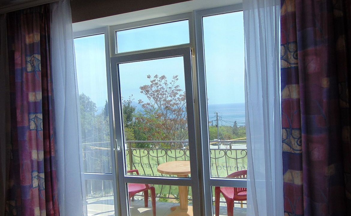 Четырехместная двухкомнатная студия 