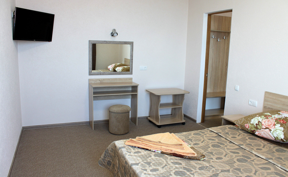 2-х местный . Гостевой дом NIKOS. Саки