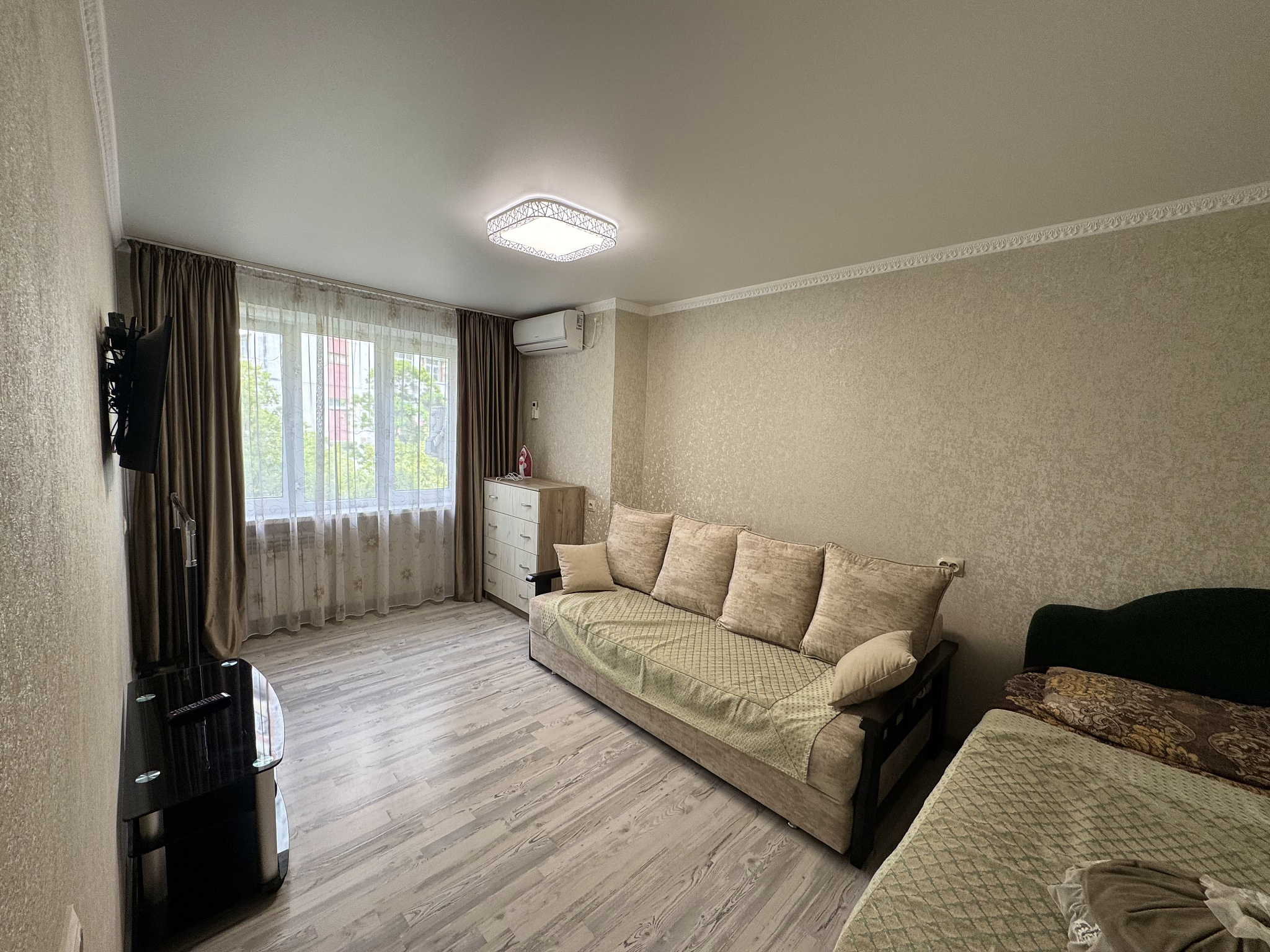 . Квартира в многоквартирном доме Однокомнатная квартира . Лазаревское