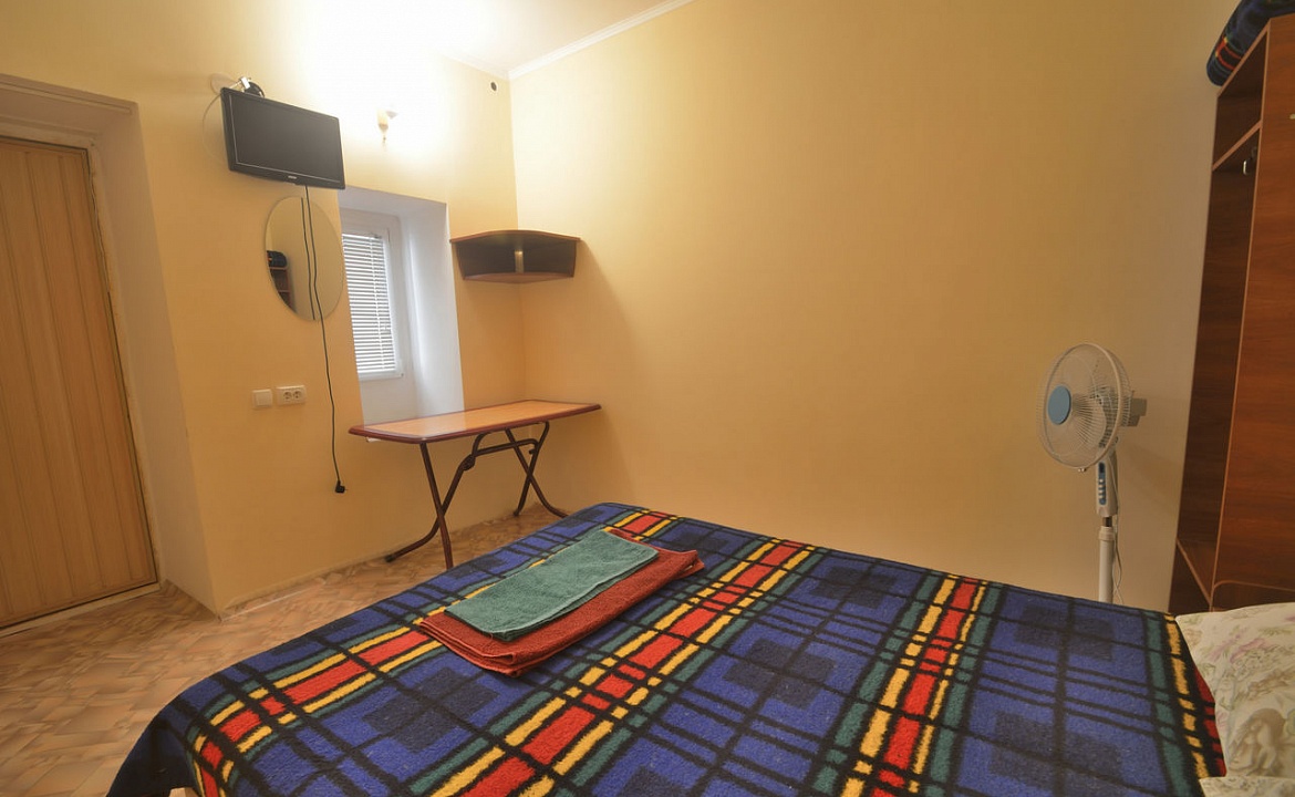 Номер 2 места. Гостевой дом Аист. Саки