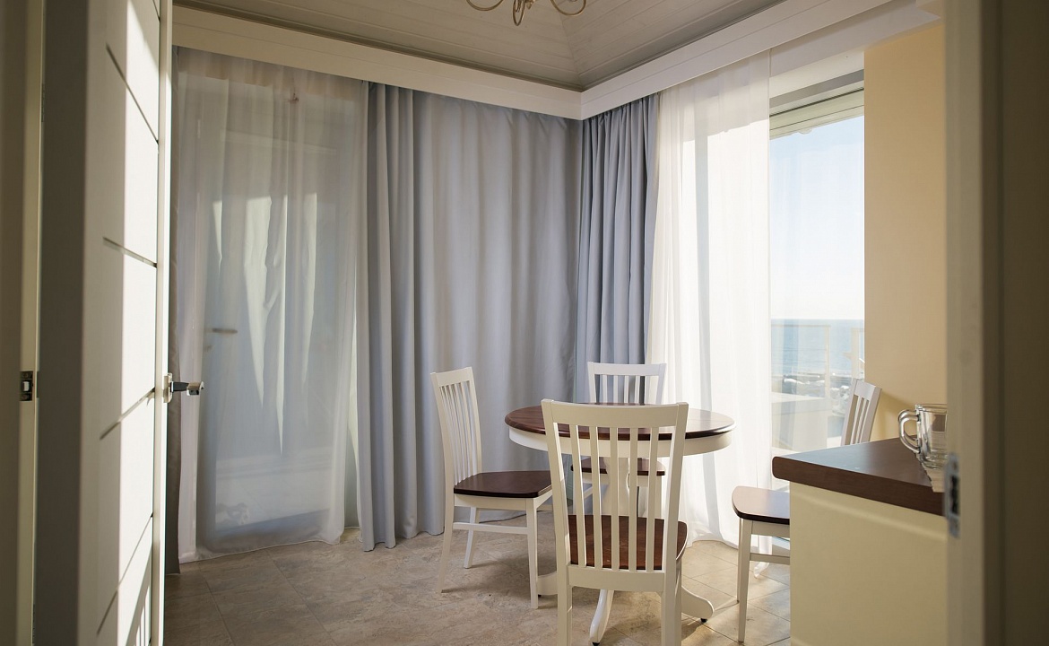 Deluxe Classic. Отель Villa Capri. Щелкино