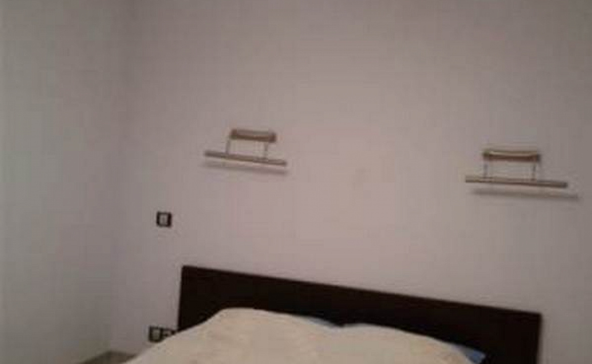 3х-комнатная квартира . Квартира в многоквартирном доме Абазгаа 55/1 кв 75. Гагра