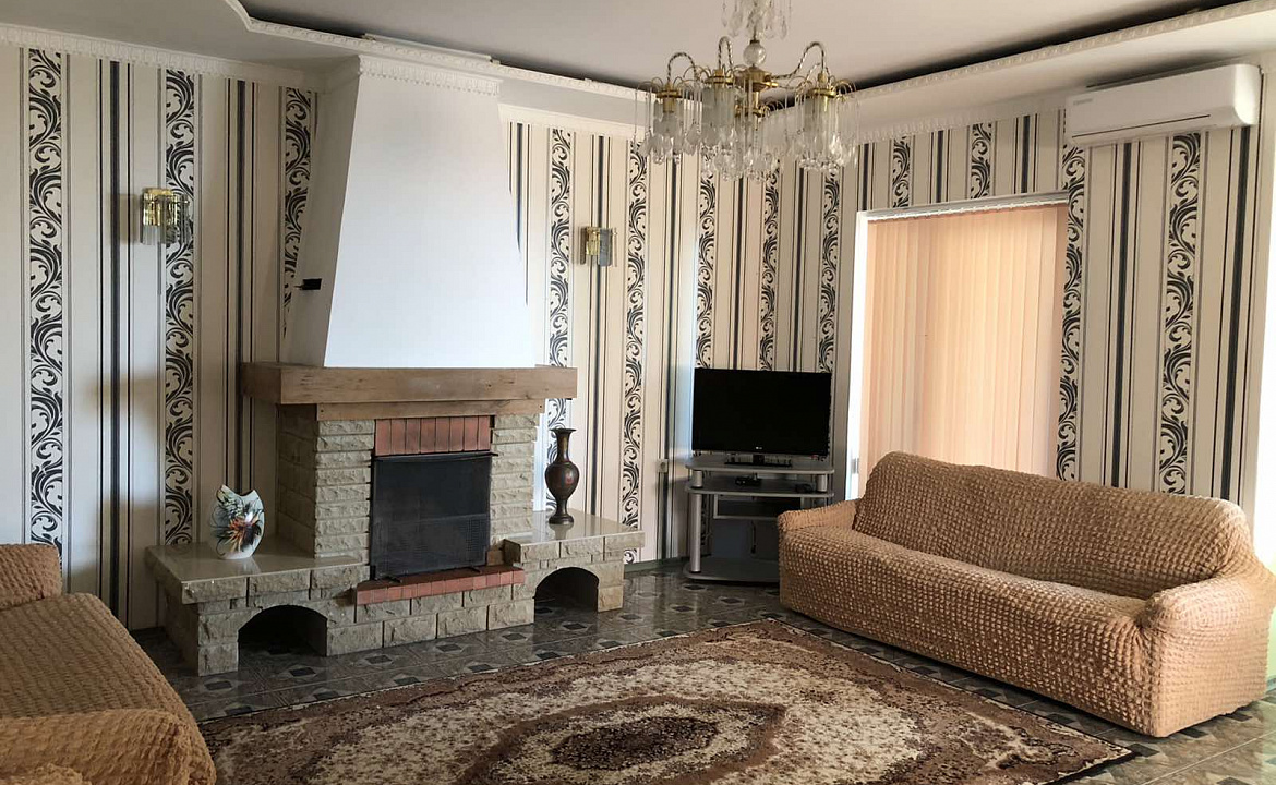 Апартаменты трехкомнатные. Гостевой дом АнНи. Гаспра