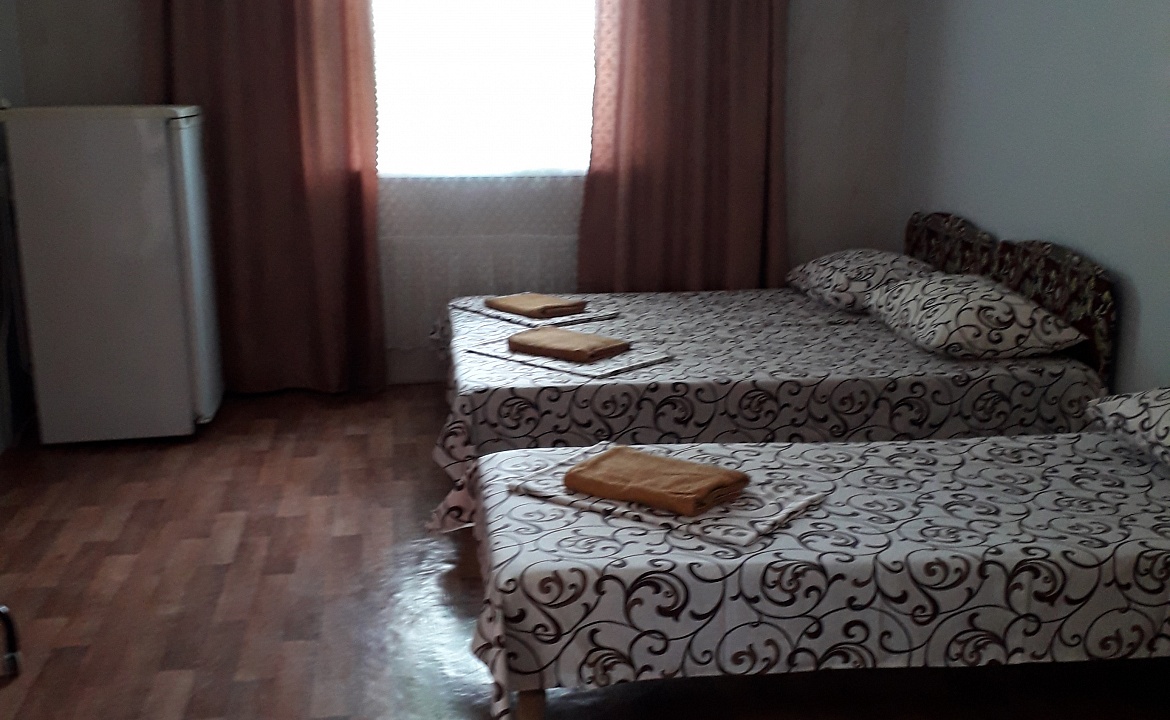 Семейный 5ти местный КОМФОРТ. Гостевой дом МОРЕ с бассейном и баней. Джубга