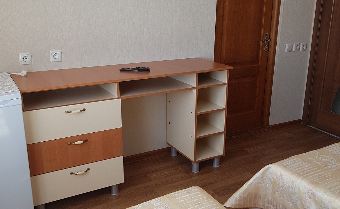 2х местный  комфорт с раздельными кроватями. Гостиница "Водолейчик". Алушта